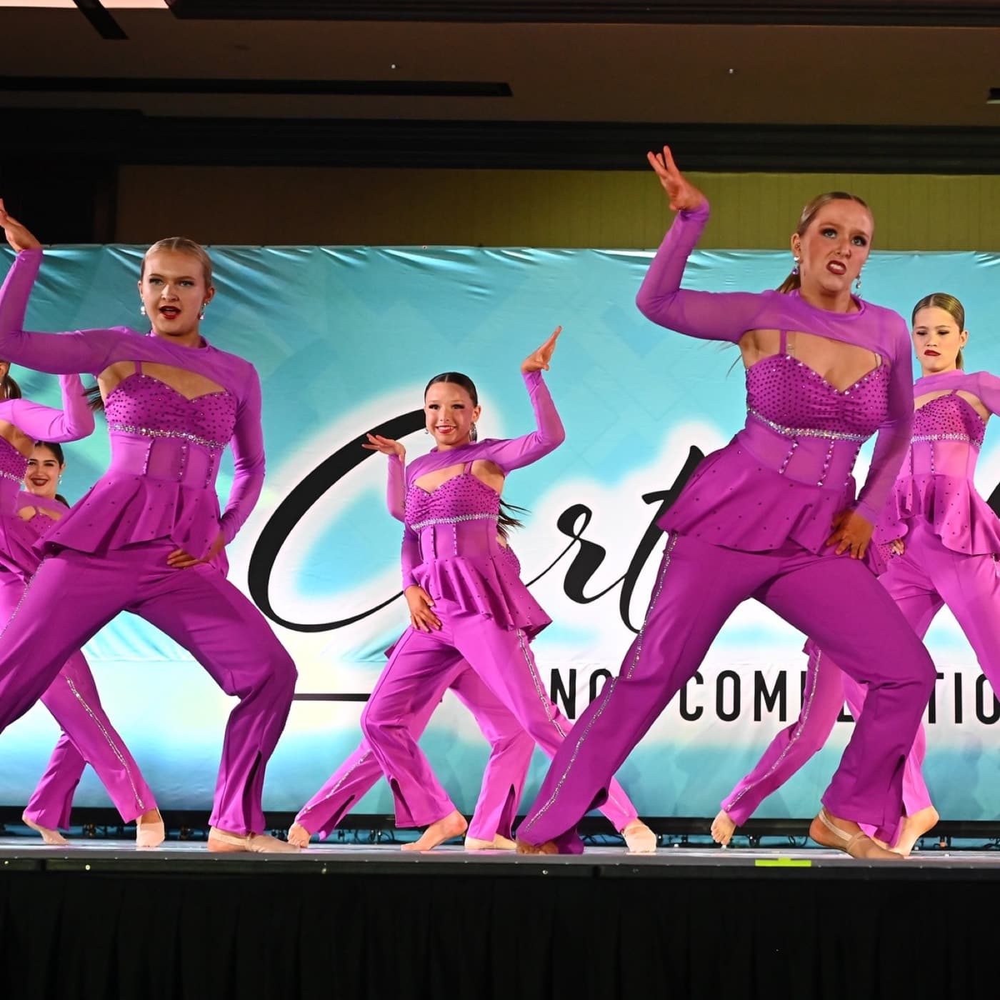 Curtainline Dance, image 6