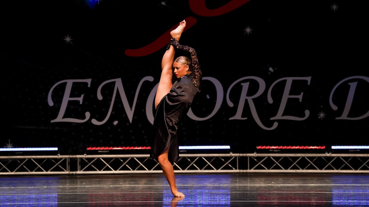 Encore Dance Competition For the Stars, image 3