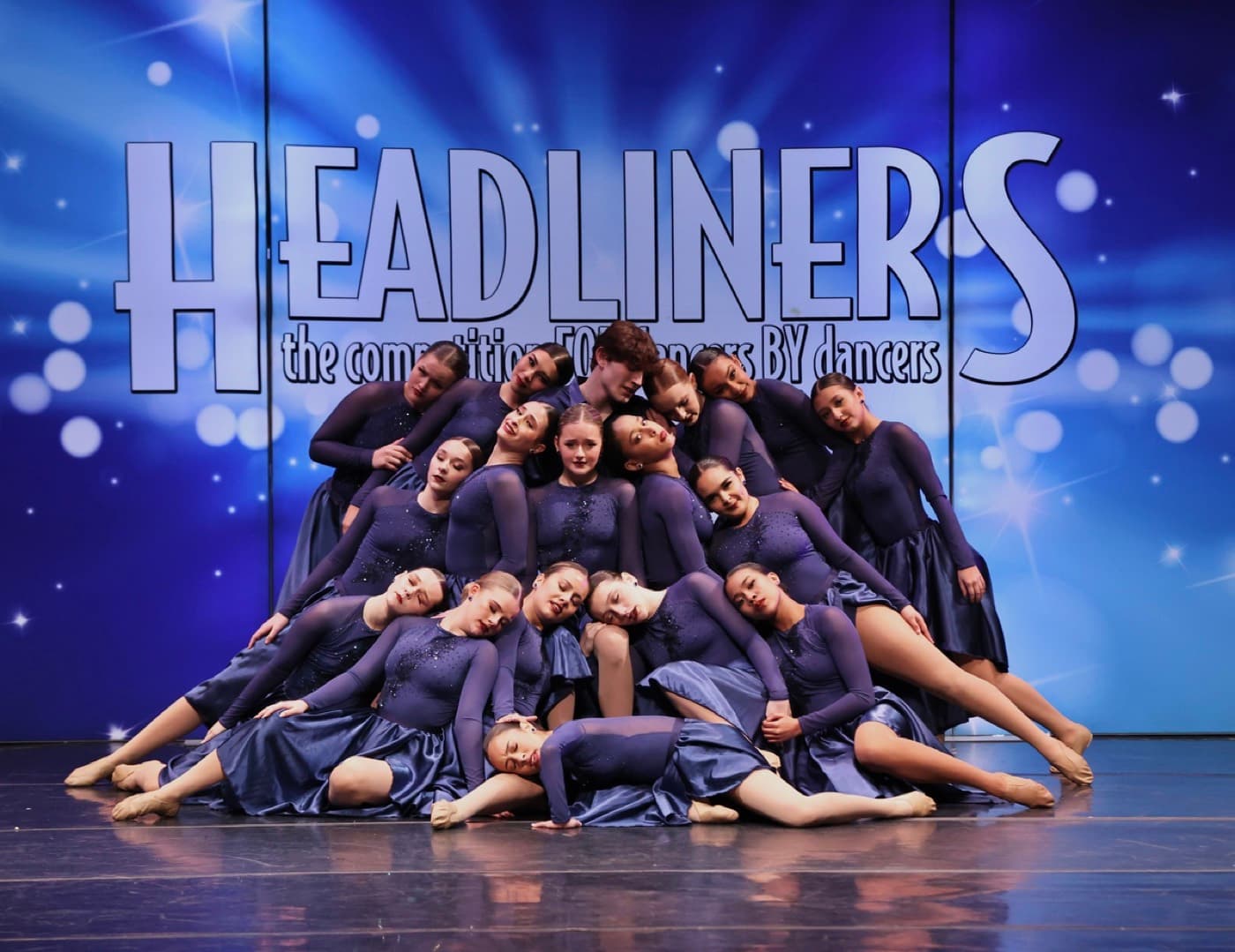 HEADLINERS, image 6