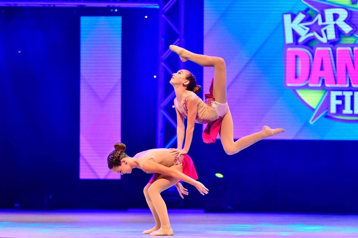Kids Artistic Revue